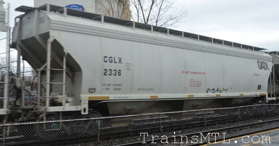 Car/wagon CGLX2336 right side / coté droit